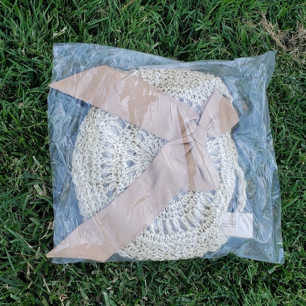🆕Cute Circle Straw Bags with cute Bow Beige Brown - Picture 15 of 16